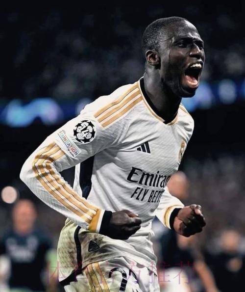 选谁-门迪无意离开皇马 他和戴维斯只能二选一